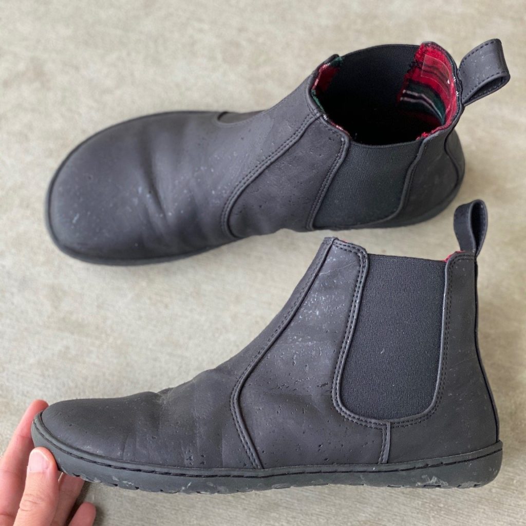 chelsea boots without heel