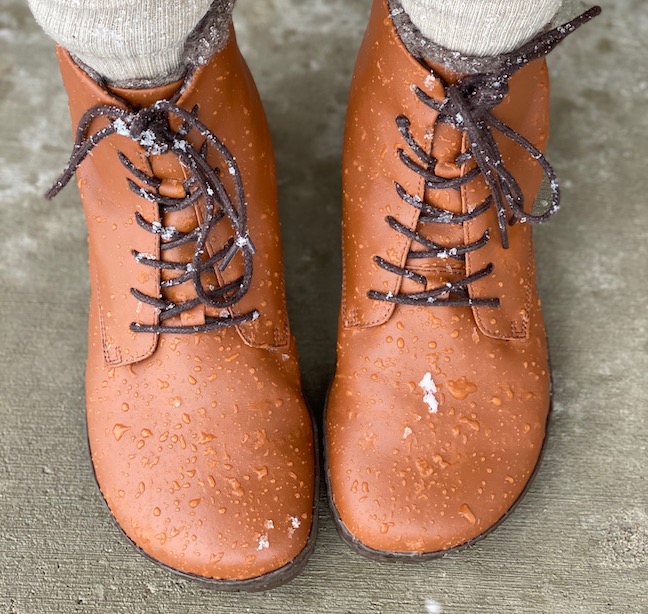 The 8 Best VEGAN Barefoot Winter Boots | Anya's Reviews