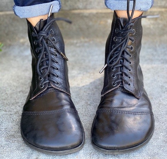 Minimalist military outlet boots