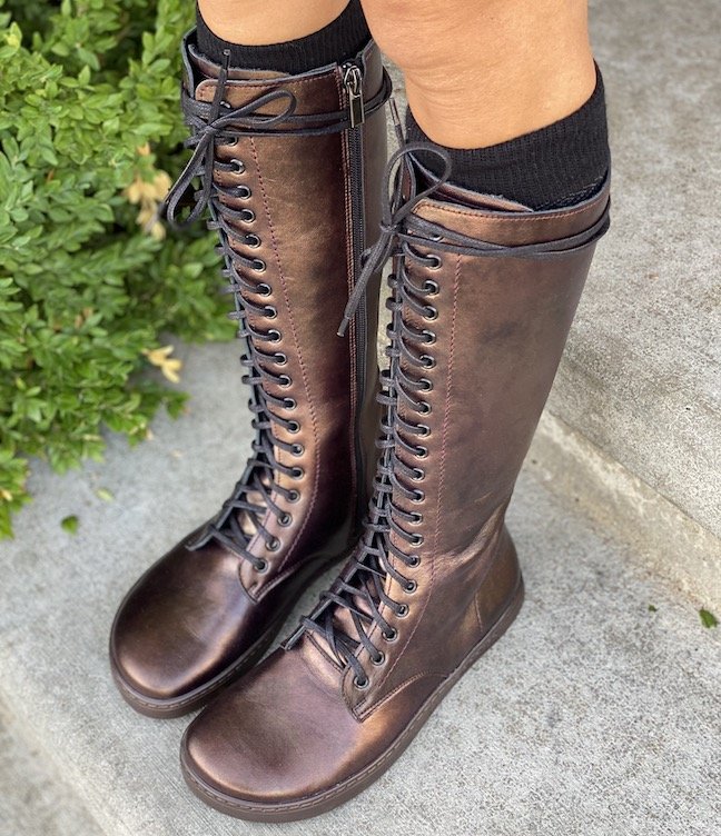 Top angled view of Peerko Empire barefoot boots in Chestnut leather. They are gorgeous and unique.