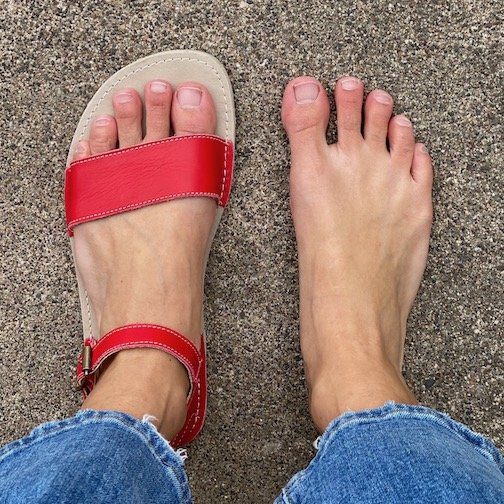 Sexy Girls Wearing Flip Flop Feet