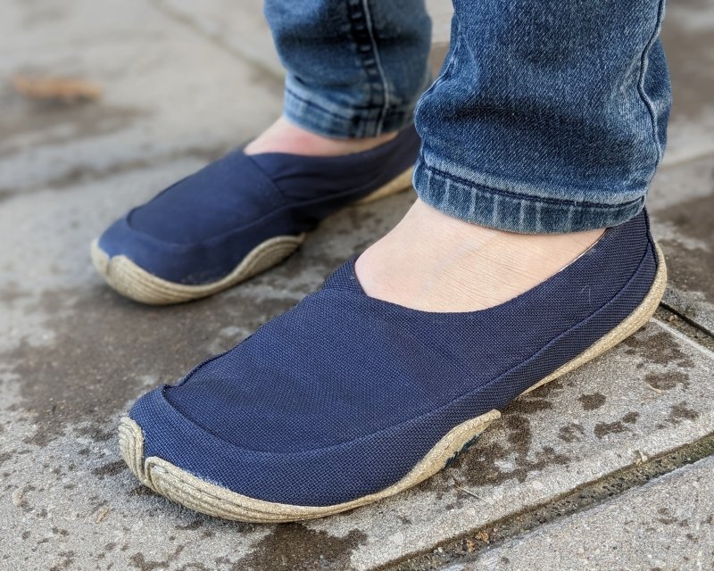 Navy blue canvas on sale slip on shoes