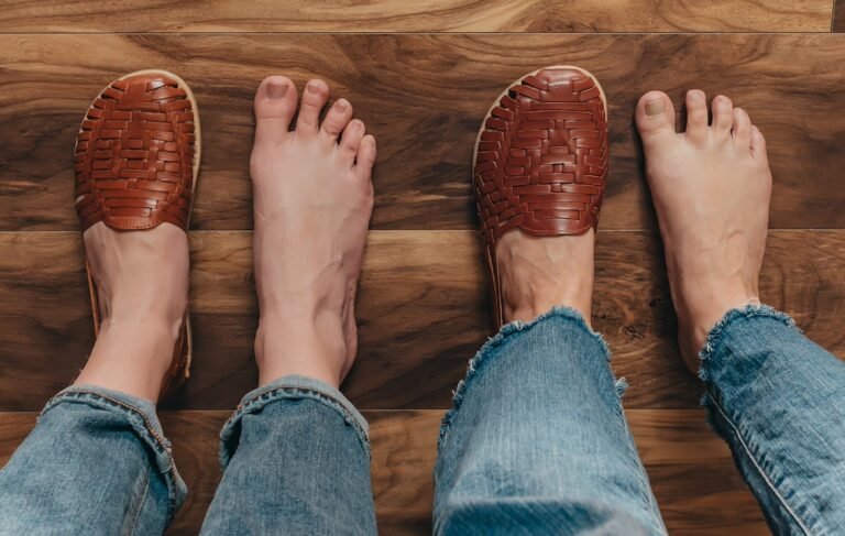 is huaraches non slip shoes