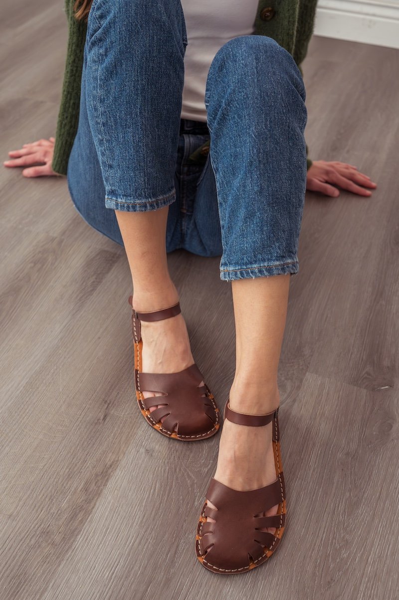 target women sandals