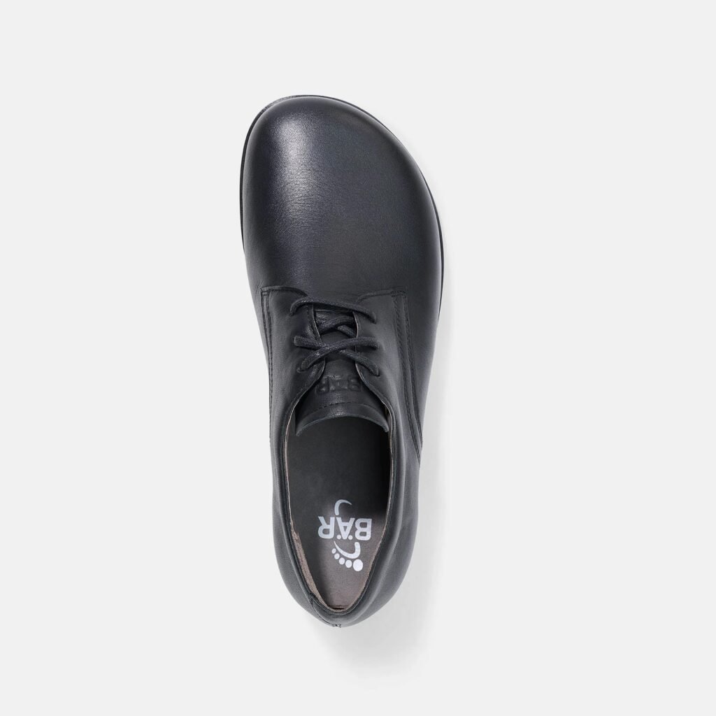 Stock top down view of a pair of Baer men's dress shoes with a wide toe box shown from the top down.