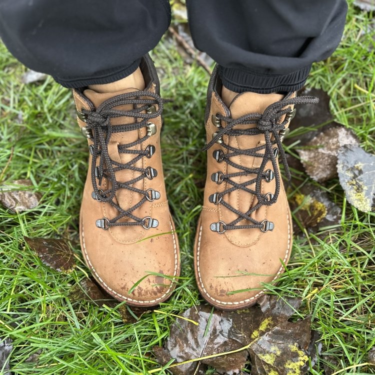 Top down view of a person in Bashers Footwear wide toe box hiking boots with laces and a gusseted tongue